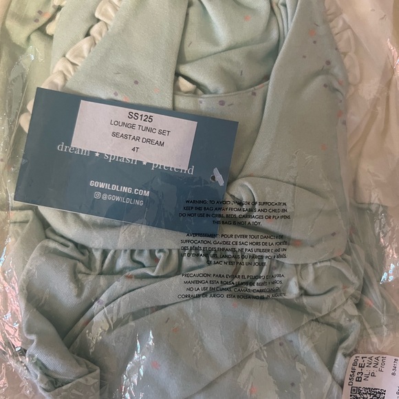 Wilding Seastar Dream lounge tunic set 4t NIB - Picture 2 of 3
